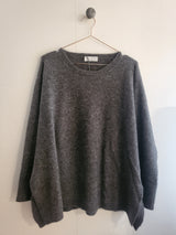 Soft cashmere round-neck sweater