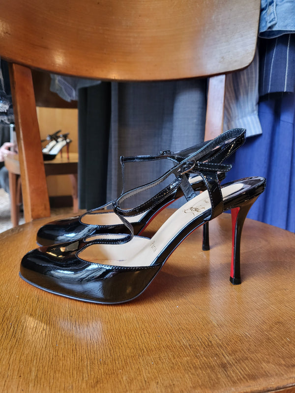 Louboutin in vernice