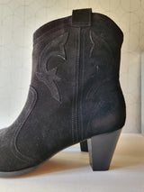 Stivaletto texano in camoscio