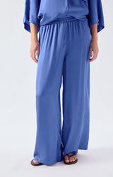 pants fluid