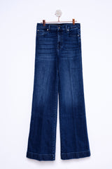 JEANS VITA ALTA E GAMBA SVASATA