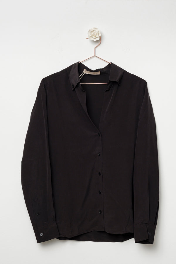 v-neck shirt