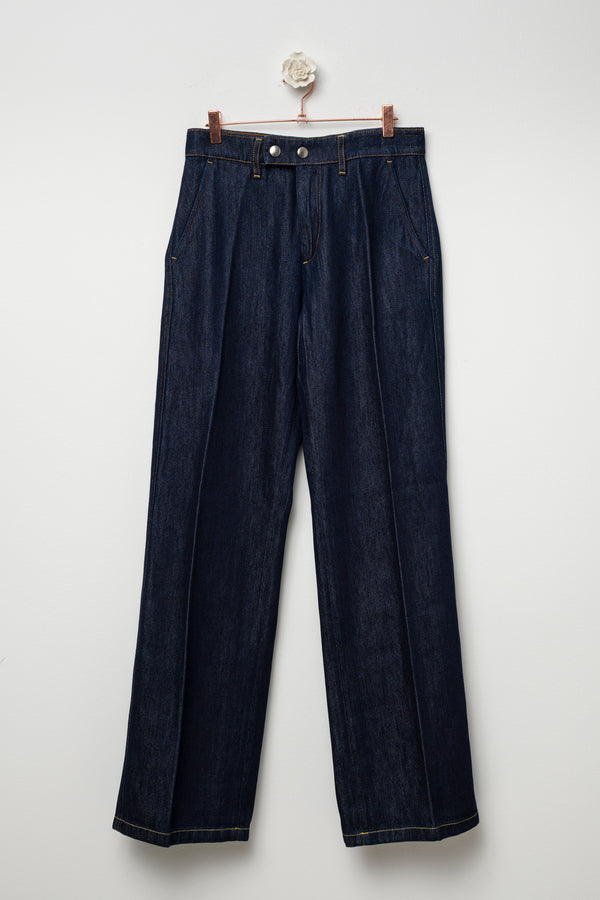 straight leg denim jeans