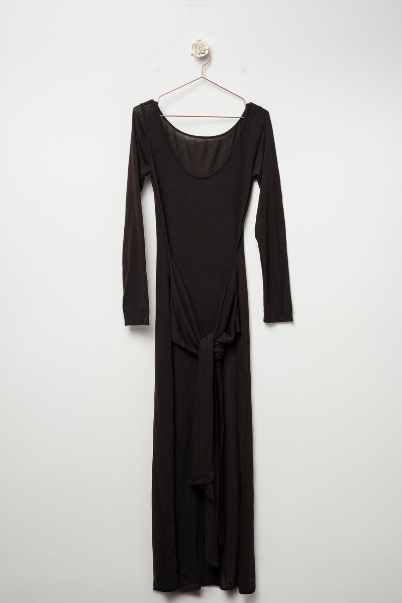 Black dress with knot