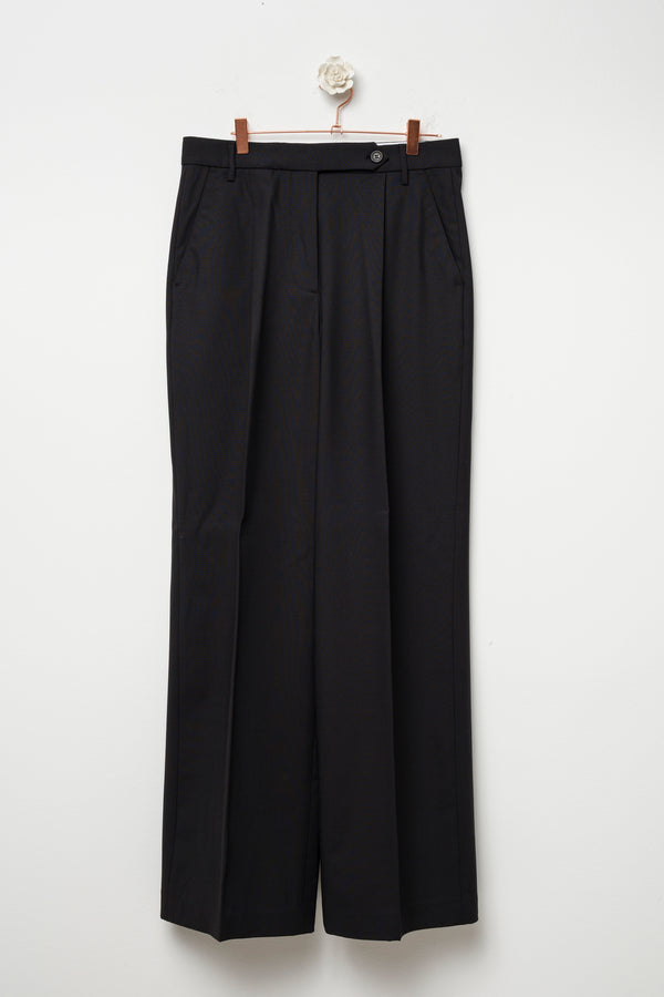 pantalone a palazzo nero