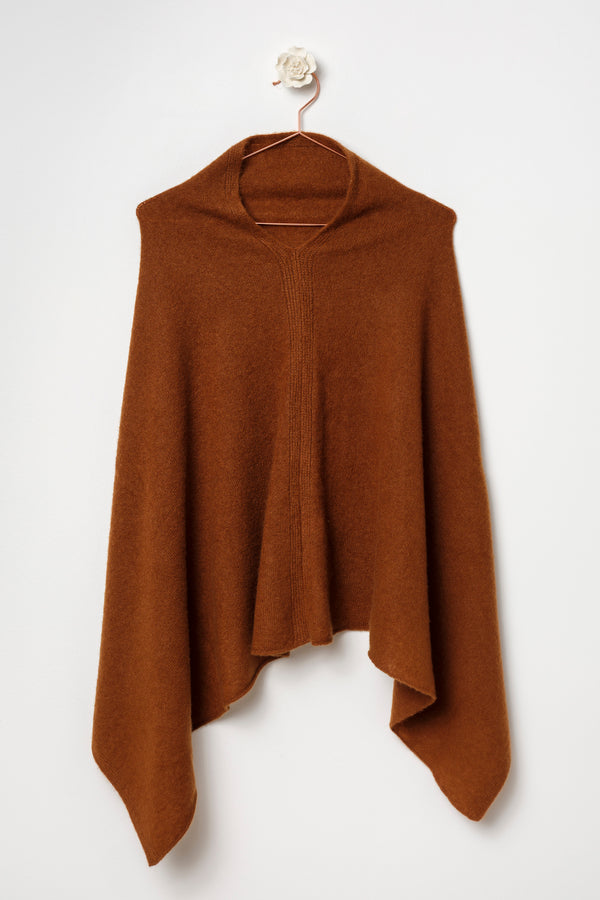 LENA | Cappa triangolo