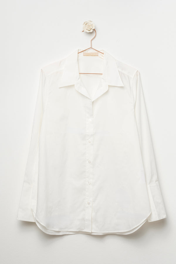 Camicia over ecru