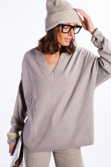 NORA | SCOLLO V OVER