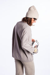 NORA | SCOLLO V OVER