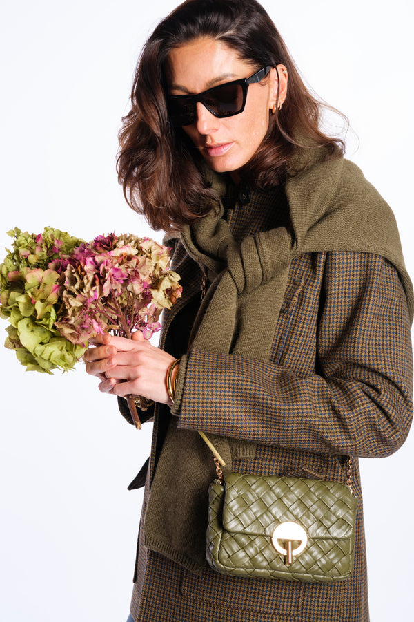 Borsa in pelle intrecciata