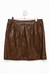 Short vegan leather skirt
