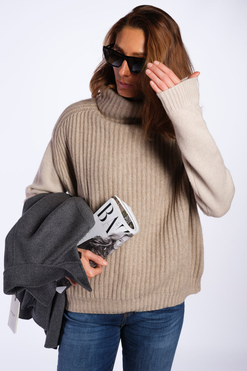 EMMY | CAPPA COLLO ALTO