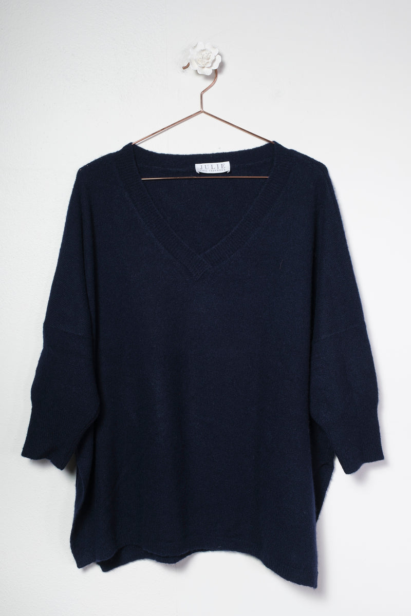 SUIS | V-NECK