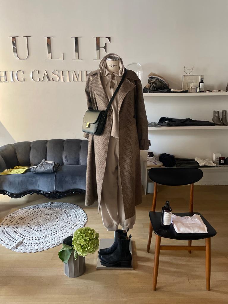 Pantalone jogging in cashmere
