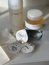 'Glow' moisturizing gel