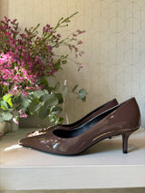 Cacao décolleté patent finish