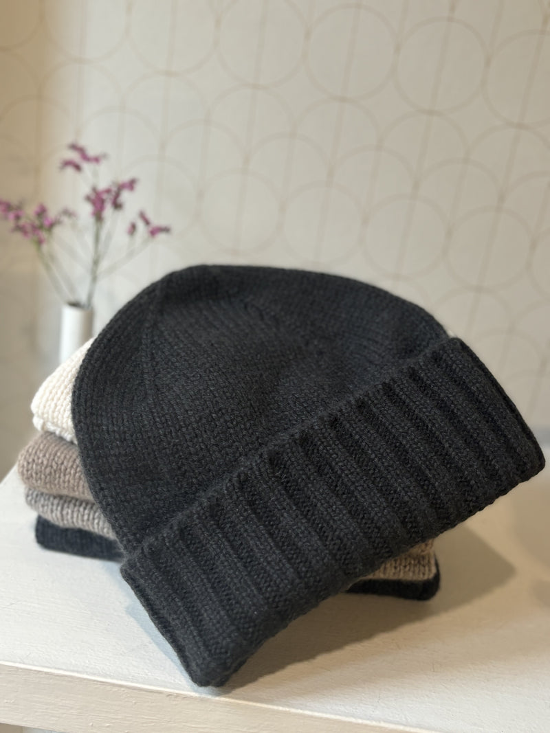 NEWMAN | HAT