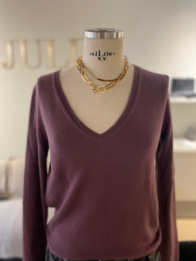 V -neck cashmere sweater