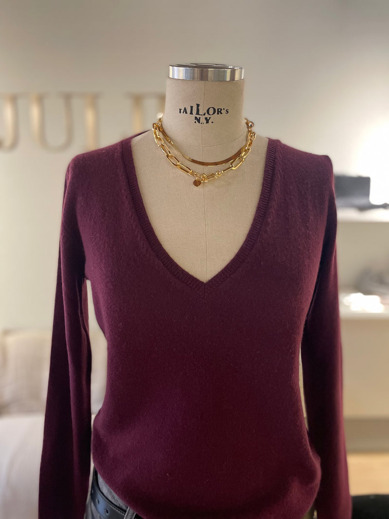 V -neck cashmere sweater