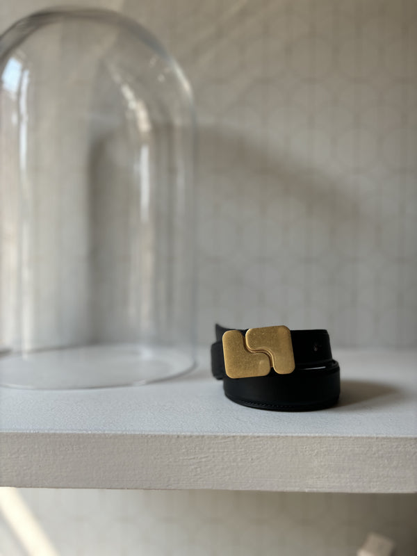 Leather belt