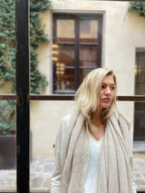 V-neck light cashmere shirt