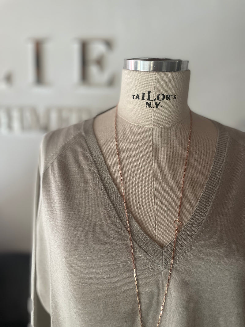 Oversize v neck sweater